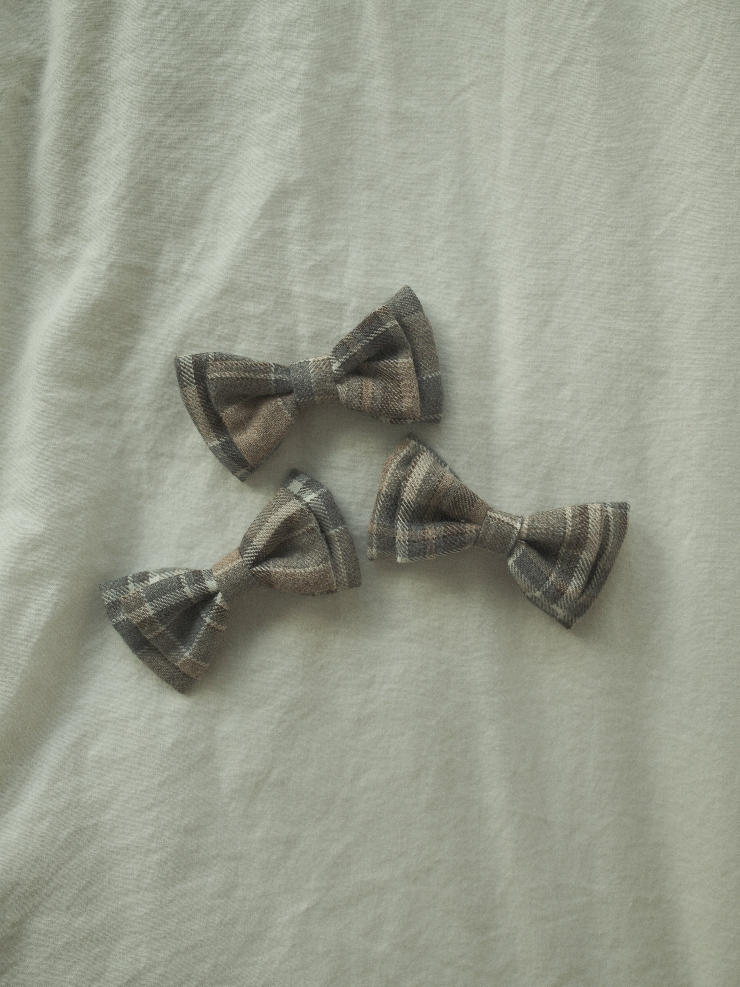 Roux Hair Bow